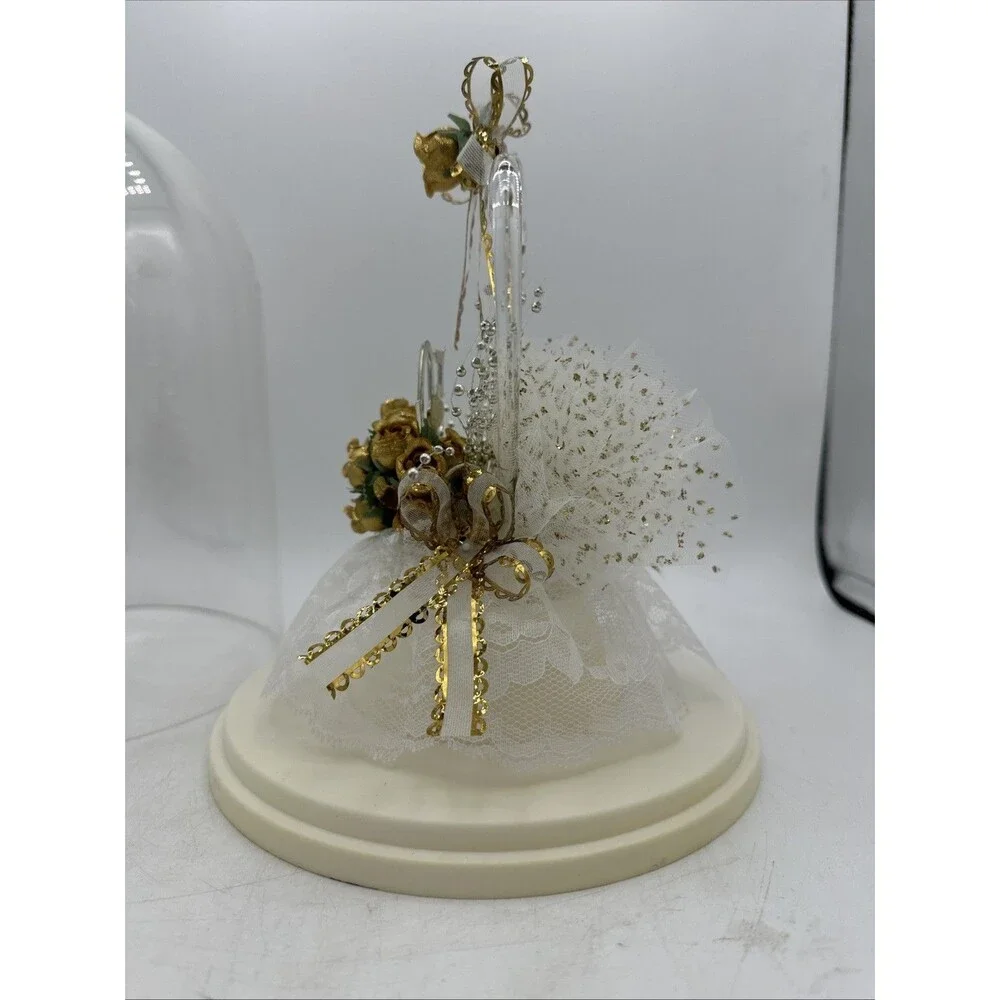 Vintage Cake Topper 50th Anniversary Wedding And Display Case Treasure Masters